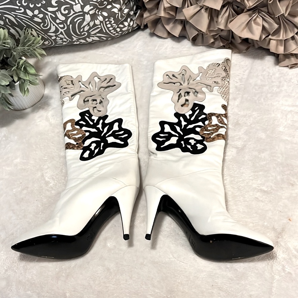 Vintage Retro Creazoni Mary Popps Italy Cutout Applique Knee-high Leather Boots